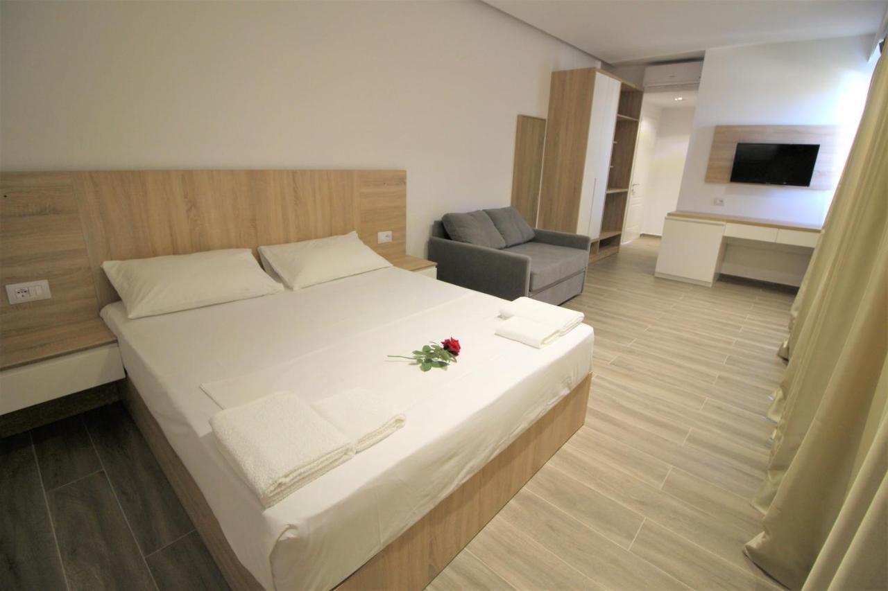 Hotel Ksamili Esterno foto