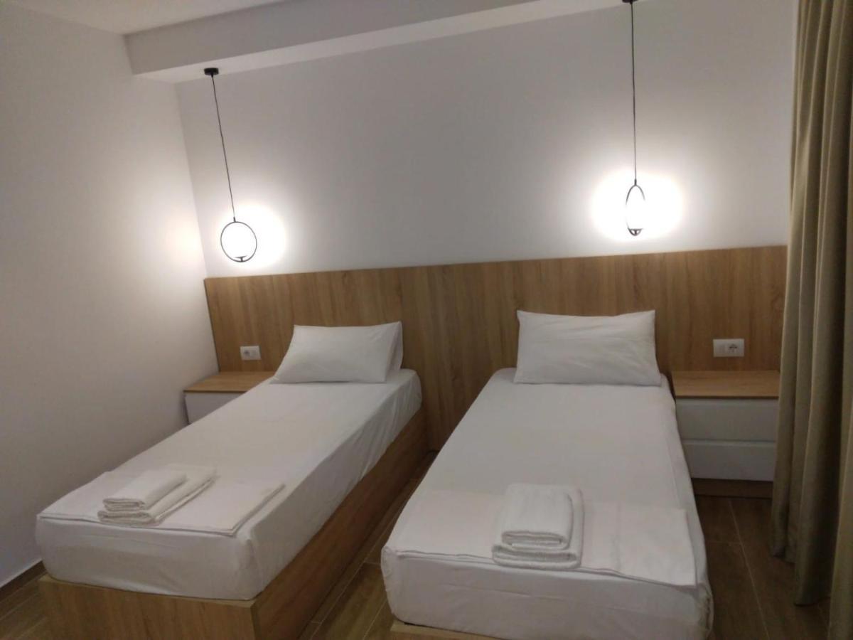 Hotel Ksamili Esterno foto