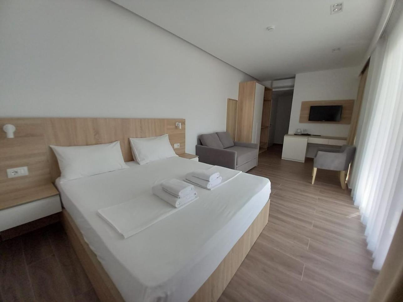 Hotel Ksamili Esterno foto